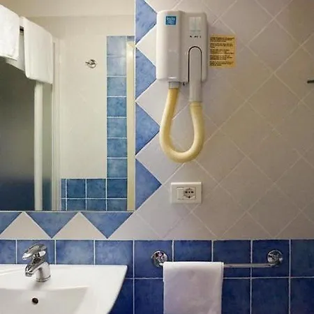 Fiorino Hotel 3*